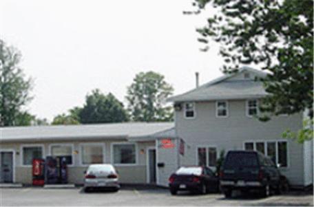 Charlie'S Motel Frostburg Екстер'єр фото
