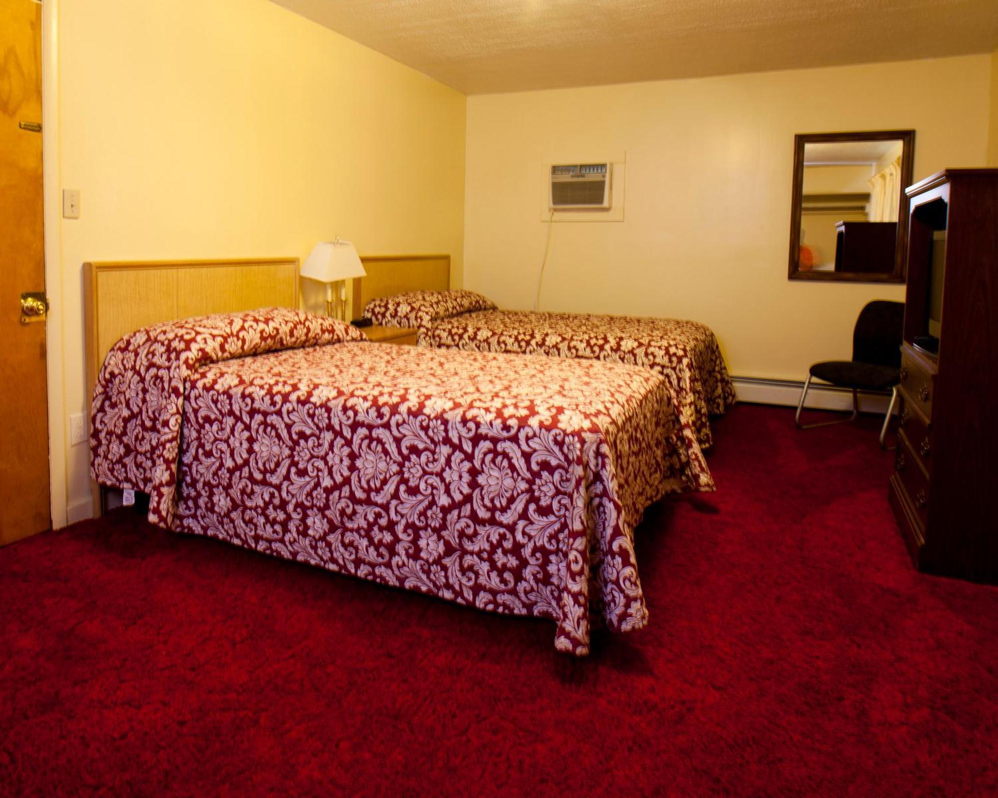 Charlie'S Motel Frostburg Екстер'єр фото